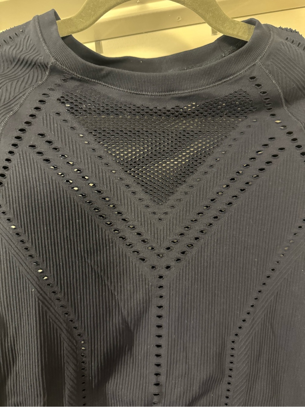 Athleta Navy Long-Sleeve Seamless Performance Top - Picture 2 of 8